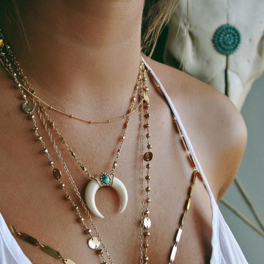 Lili Claspe Reina Horn Necklace Turquoise